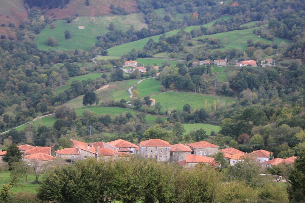 Apartamentos La Plazuela Quintana de Soba ภายนอก รูปภาพ