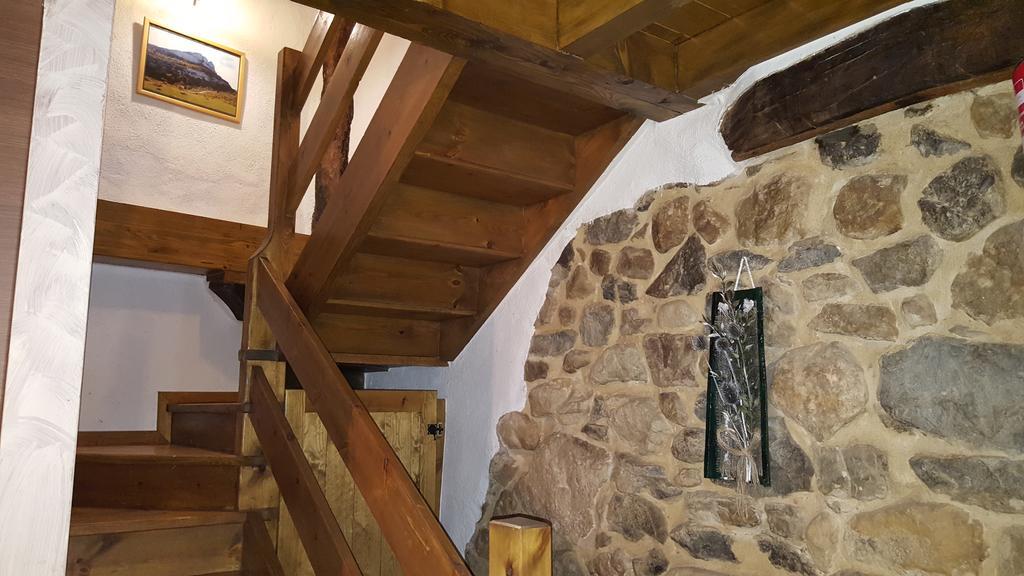 Apartamentos La Plazuela Quintana de Soba ภายนอก รูปภาพ